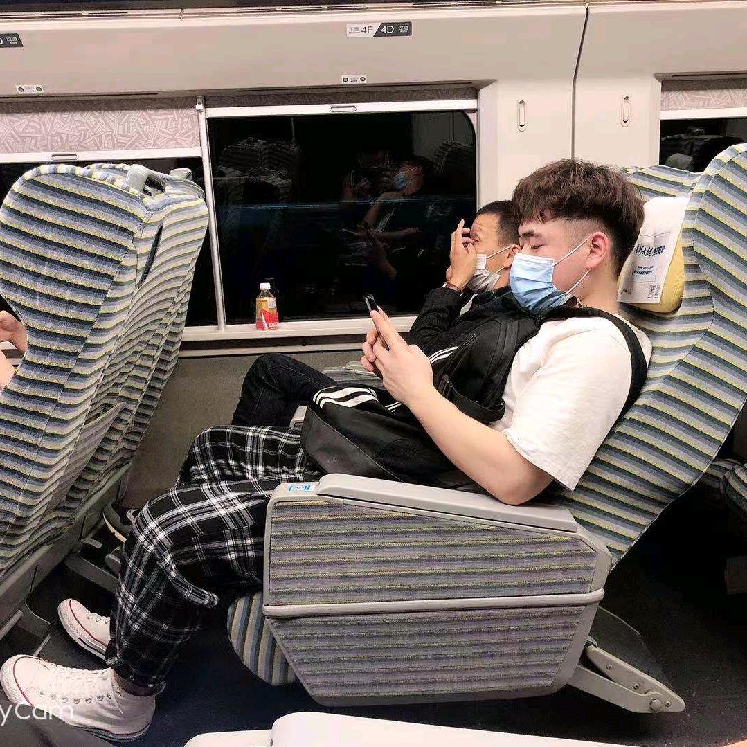 吧唧一口ì