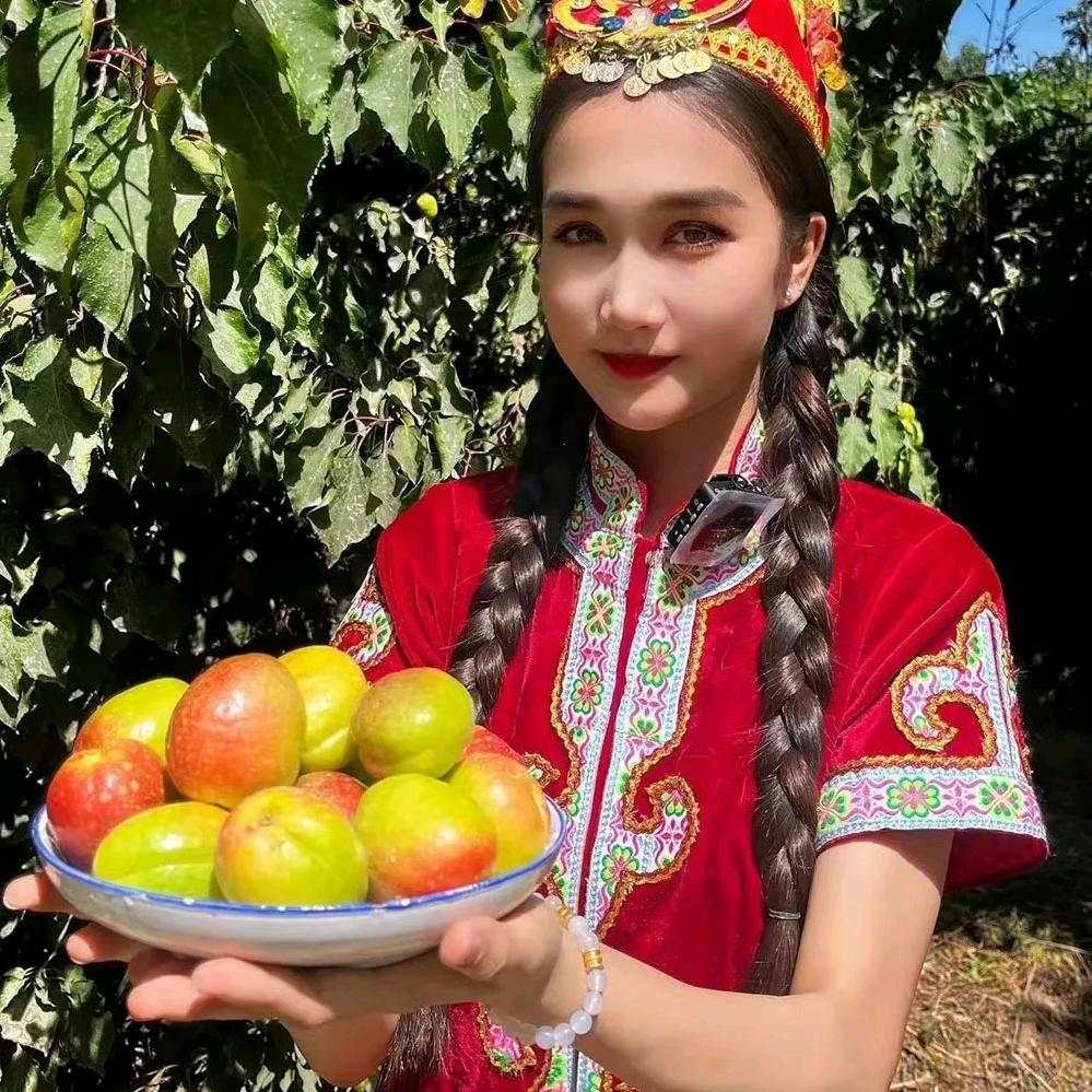 五步。娜扎