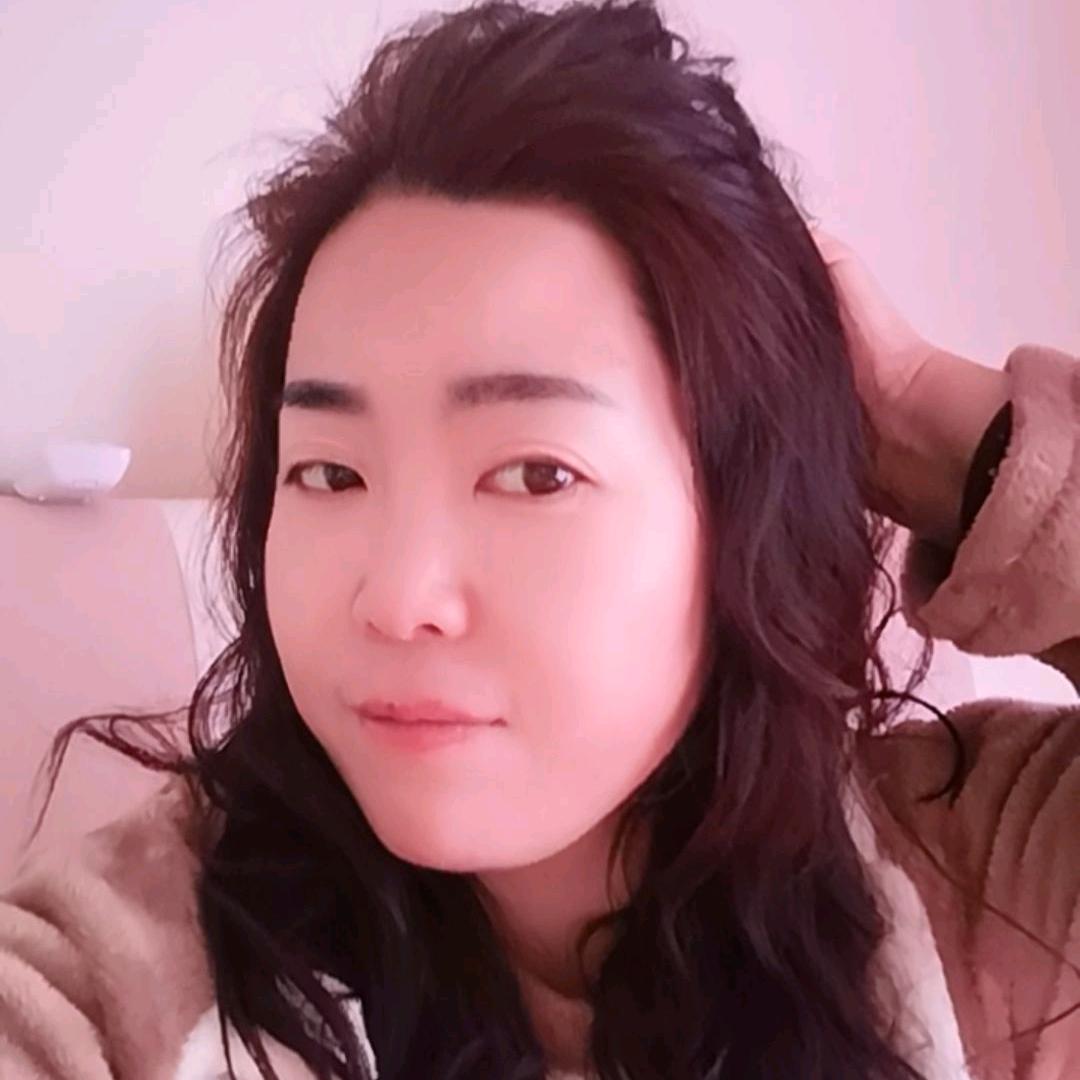 月嫂李家三姐