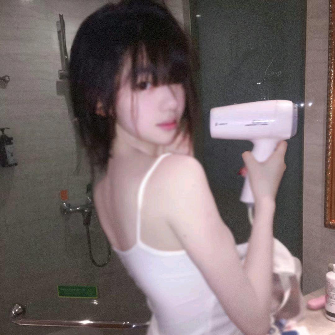 为了上早八骑老奶奶闯红灯被揍讹了一万八