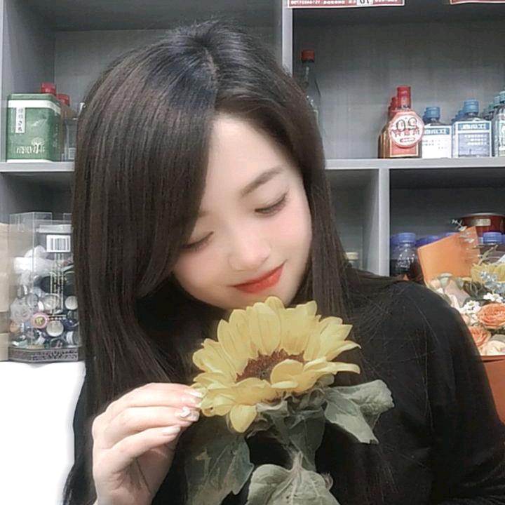 べ´张筱丽`❁_