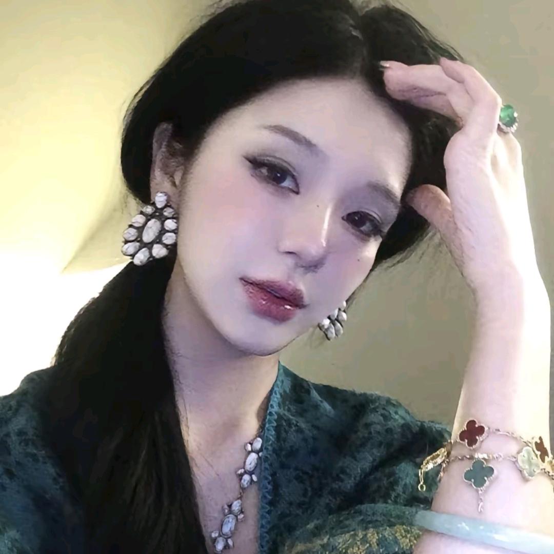 AA-建材李姐