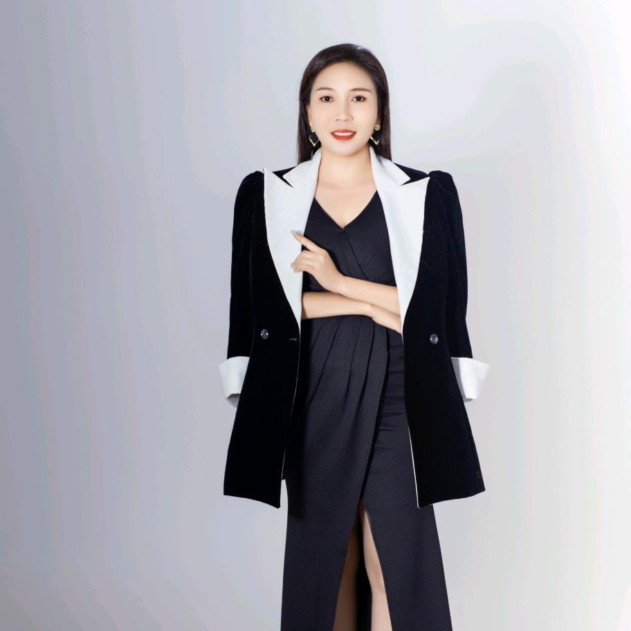 钦州化妆师容容婚礼跟妆