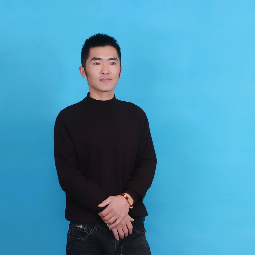 一入江湖岁月催