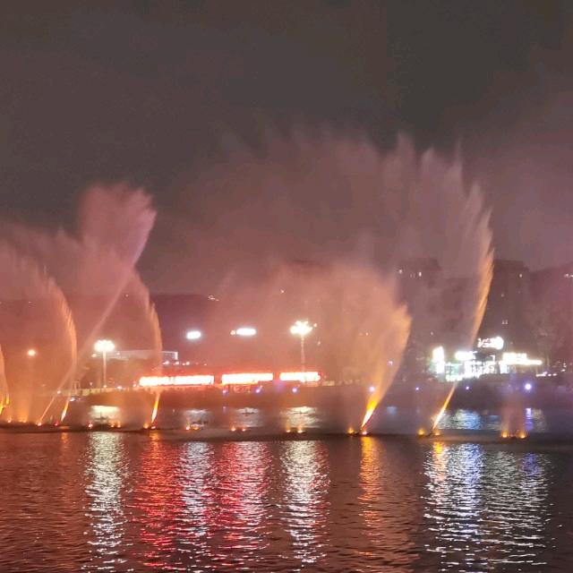 明%明