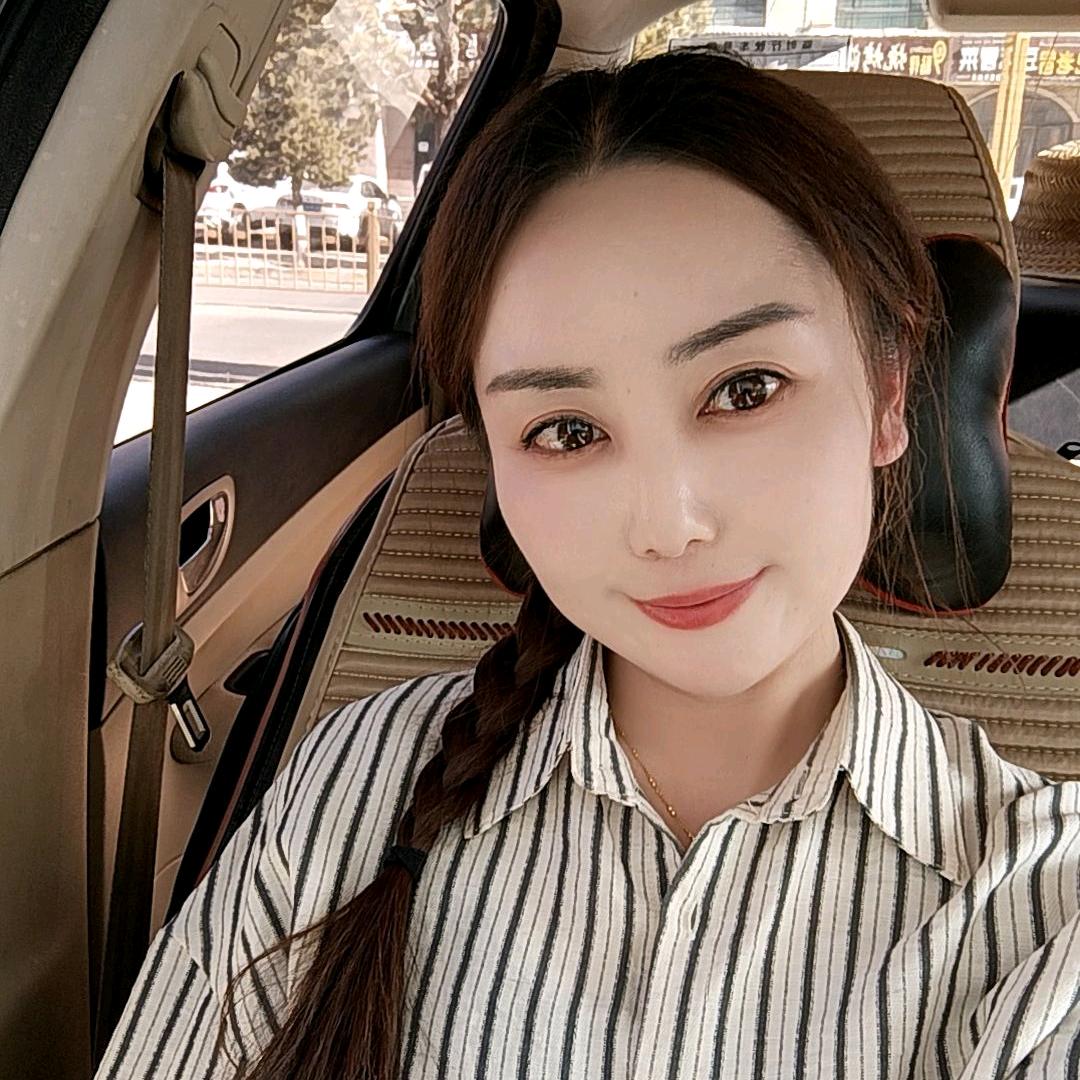 白茶.清欢♥(｡￫v￩｡)♥