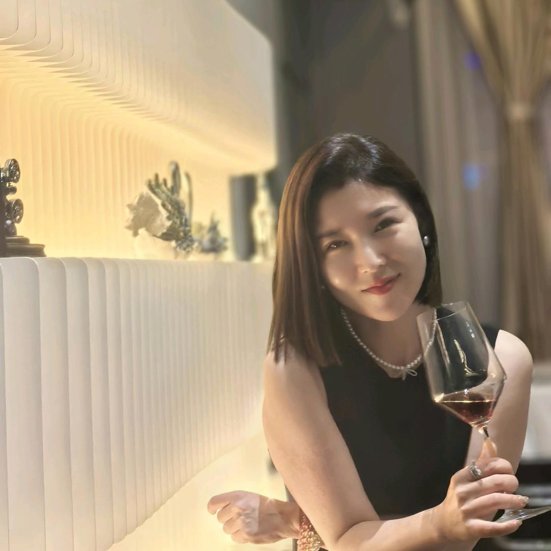 此女子～小酒量