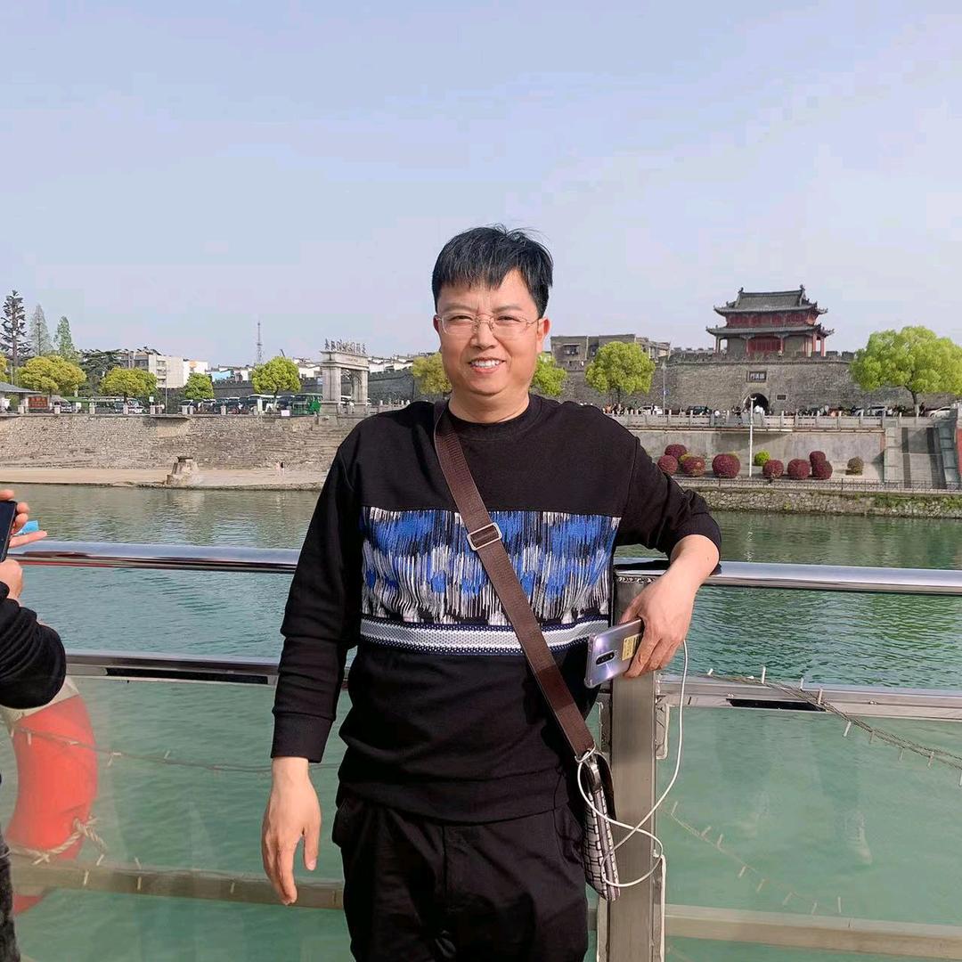 美家宝餐盒张建勋