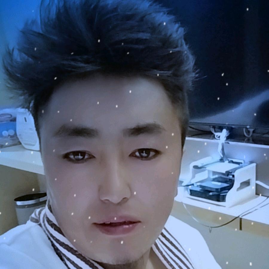 开心男孩👱👱