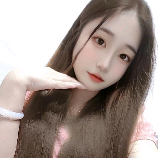 💗💗chen🌹((❤️⥎❤