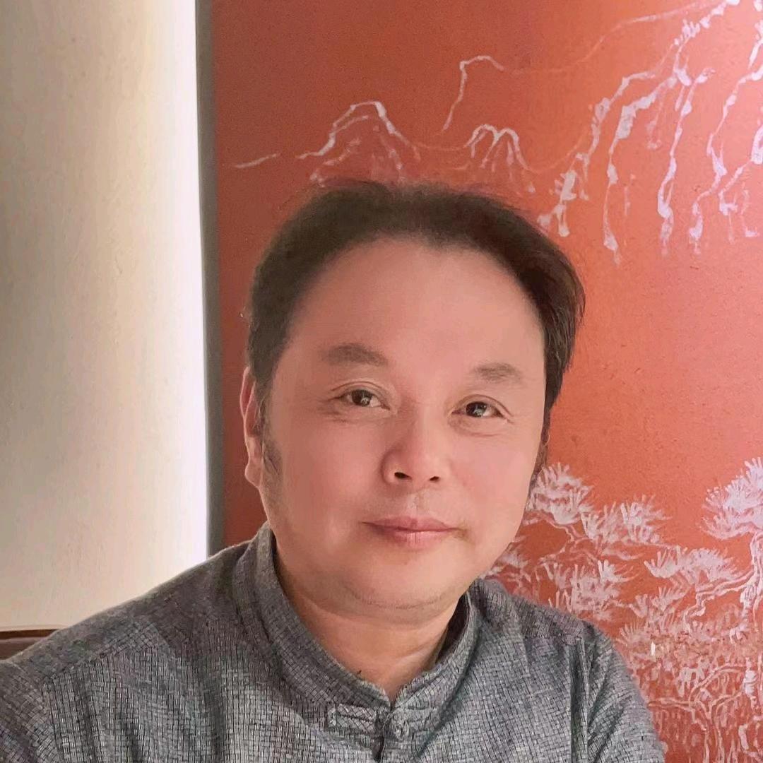 严三朴