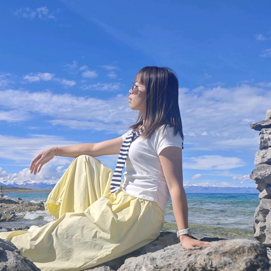 操场主理人小杨