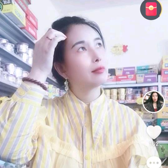 电厂路，17路公交站，路南，德信便利店欢