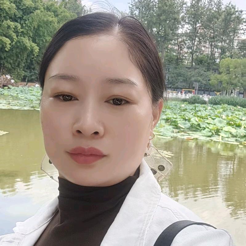 宣威背带娅娅