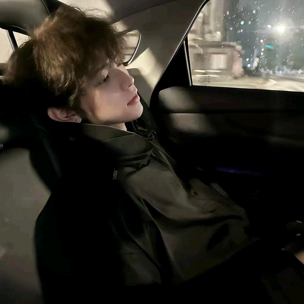 故事与你(≖‿≖)✧