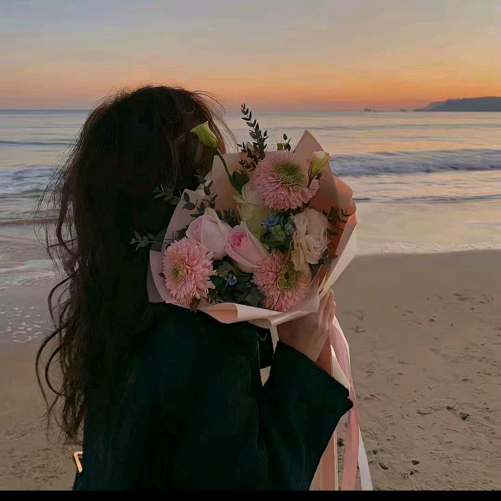 欣子搞笑直播分享