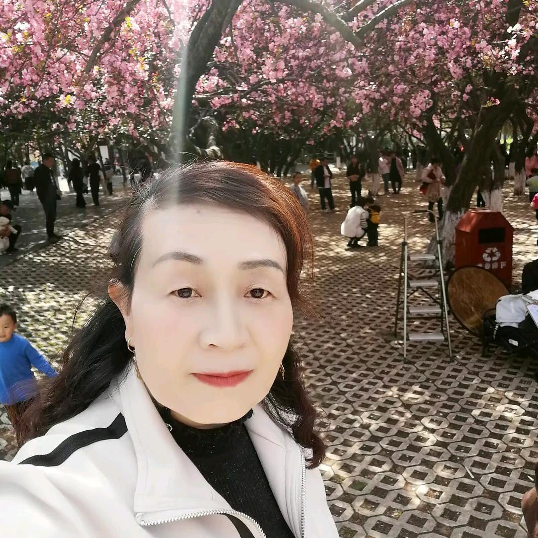 张姐早上6点，50分开播