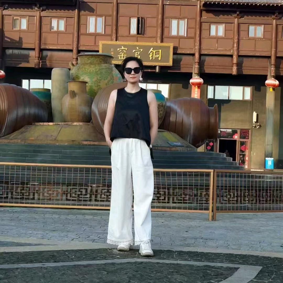 翔红老板娘（招学徒、招商）