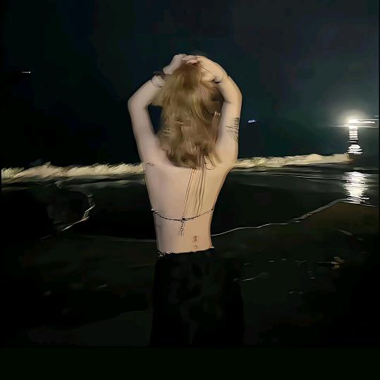 胡宝(˵¯͒〰¯͒˵)