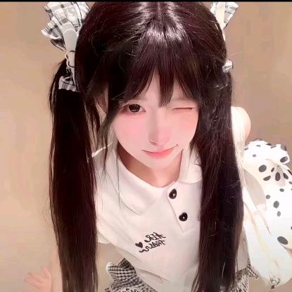 两只花butterflies