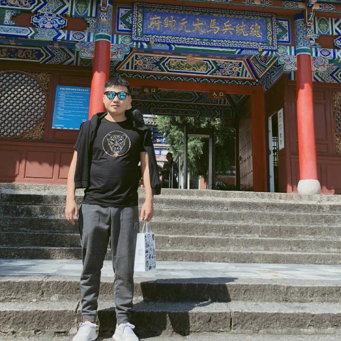 建湖博豪二手车