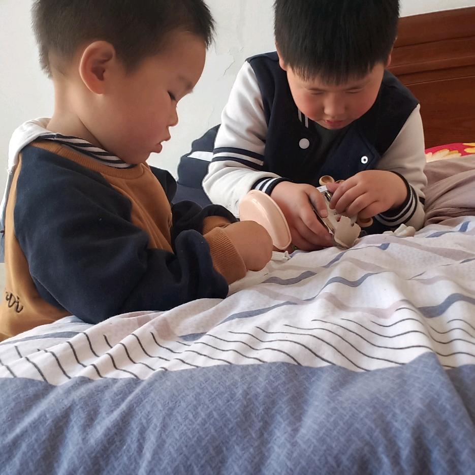 女汉子，，，，(勿连赞)