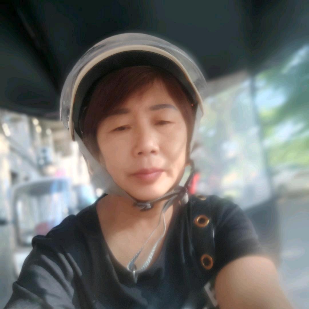 李大姐