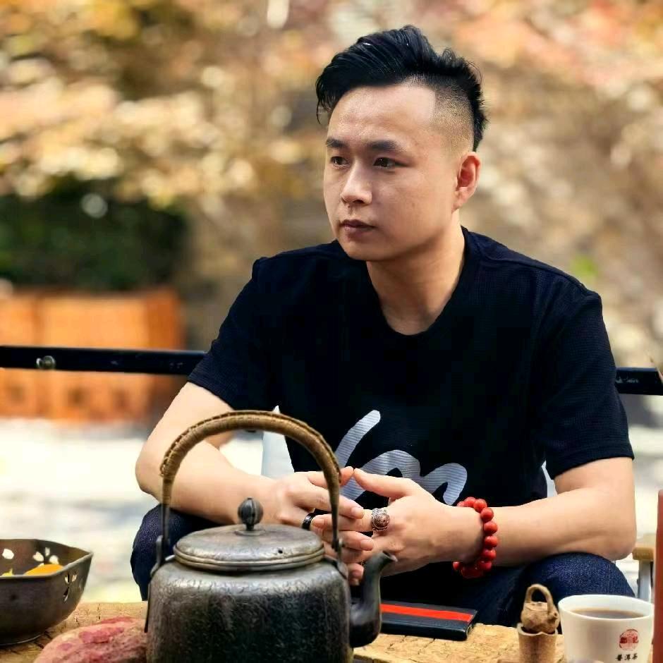刘卓大漆-纤画漆艺
