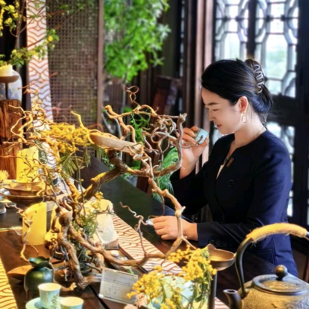 和木·绮园店 THE·HOME经理芳芳