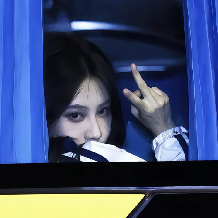 717
