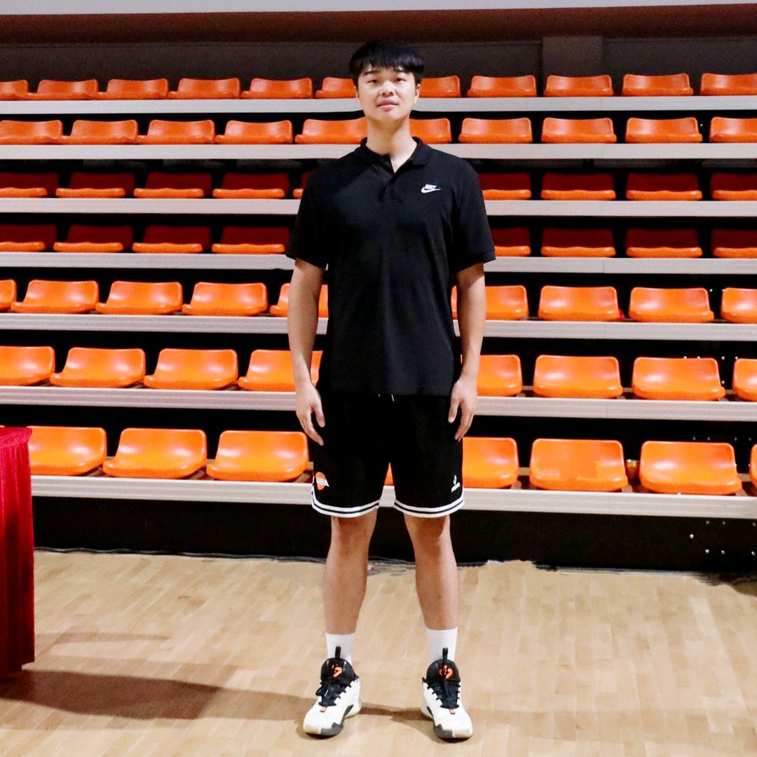 篮球训练师—大苏