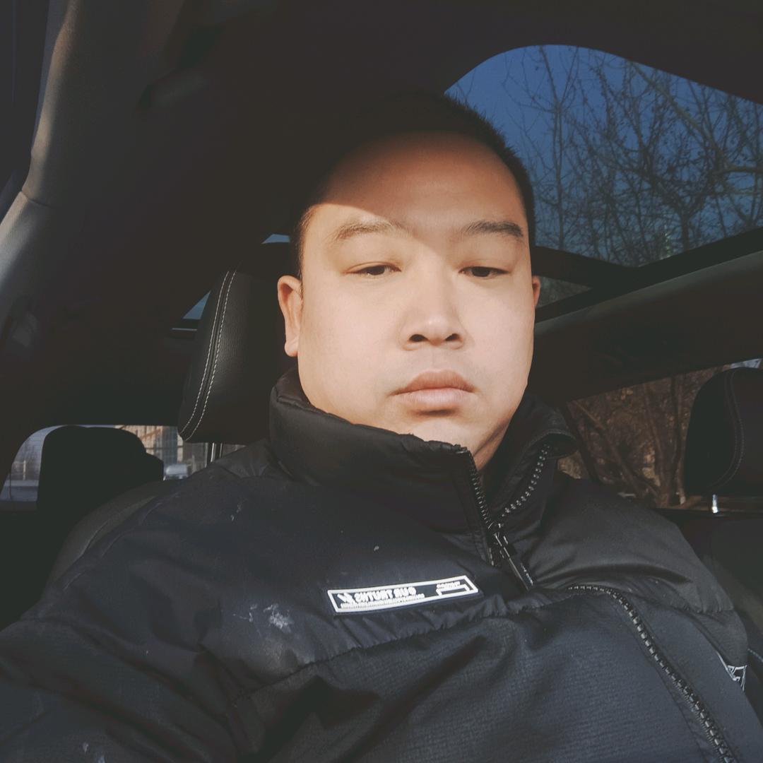 阿亮