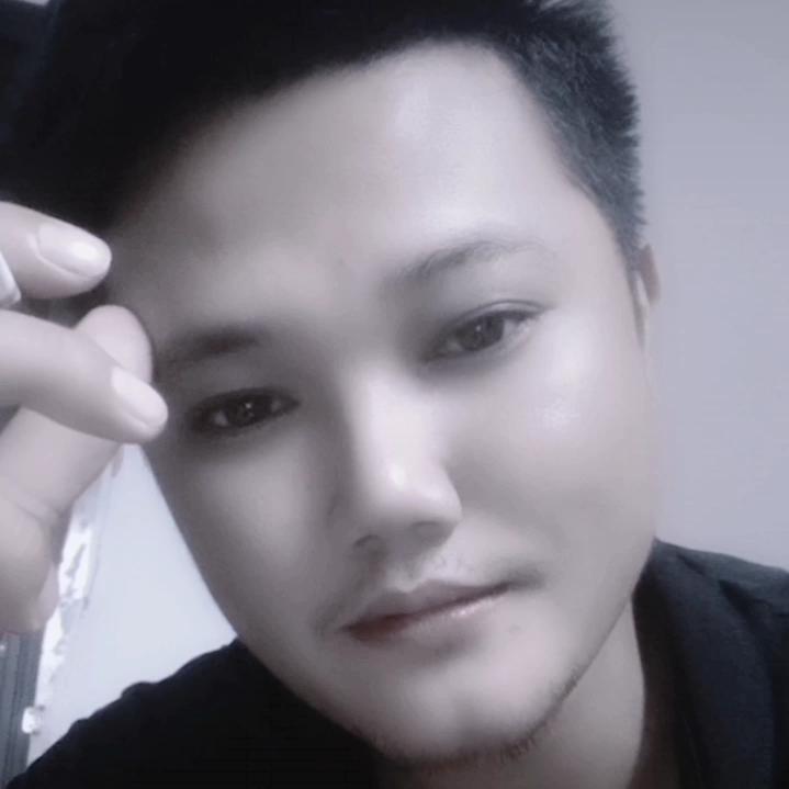 🗣️ 👉️-小樂哥