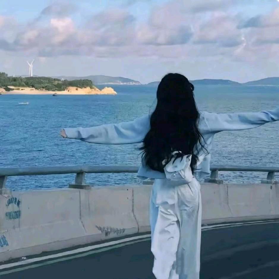 এ᭄雾里听聆风