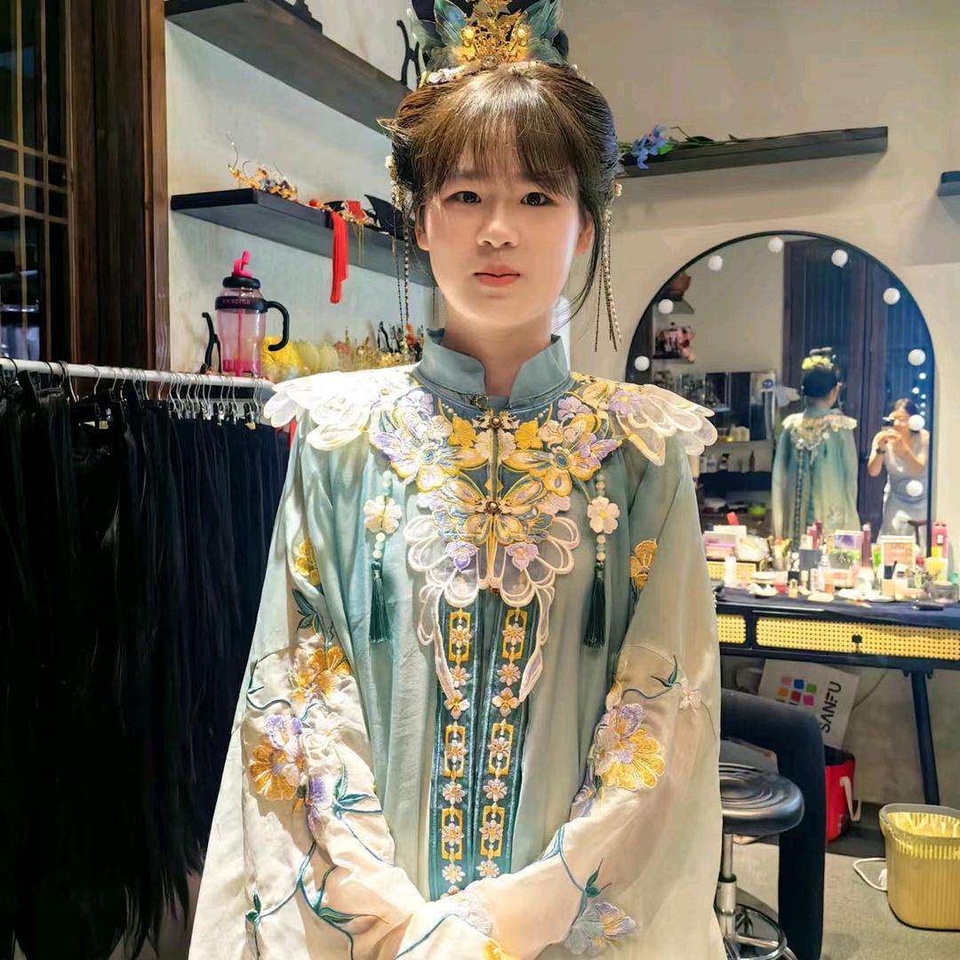 黄敬