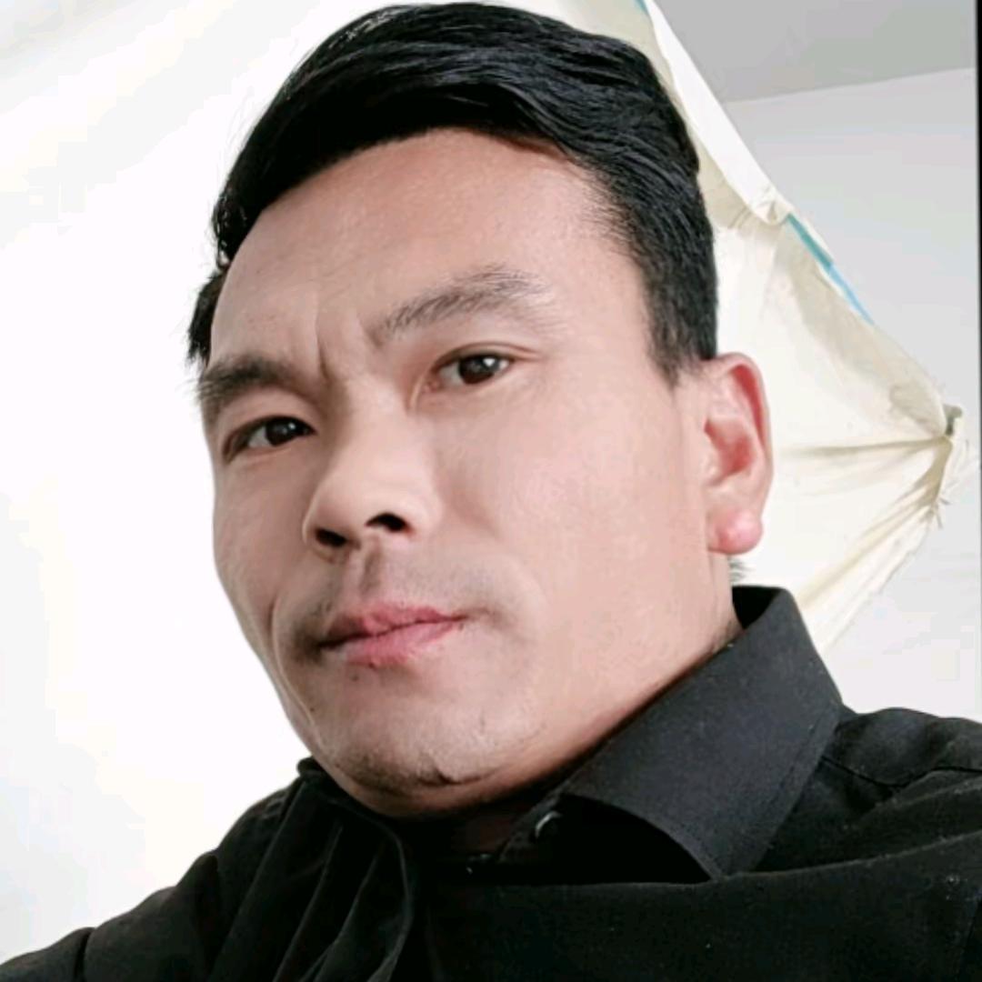 邱军