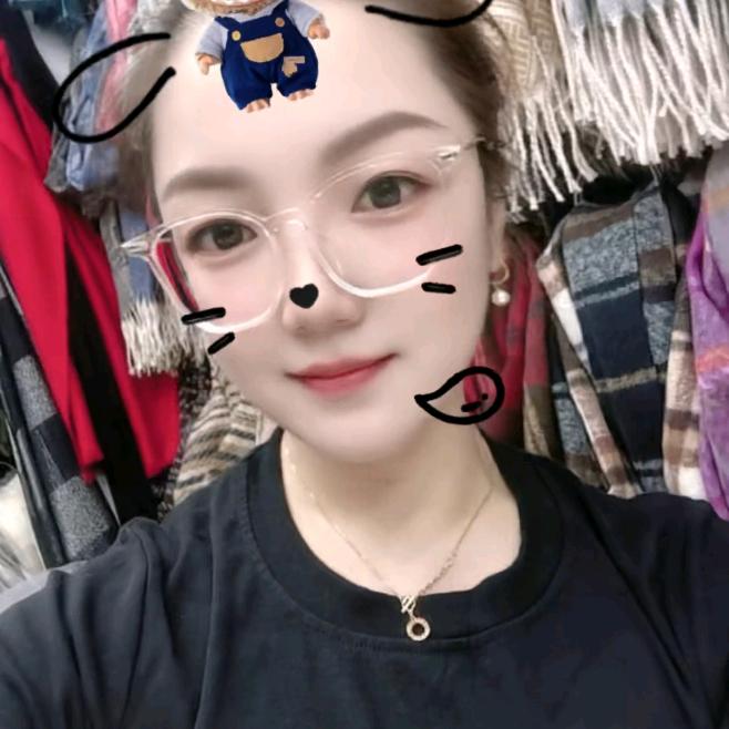 卖围巾的上好佳