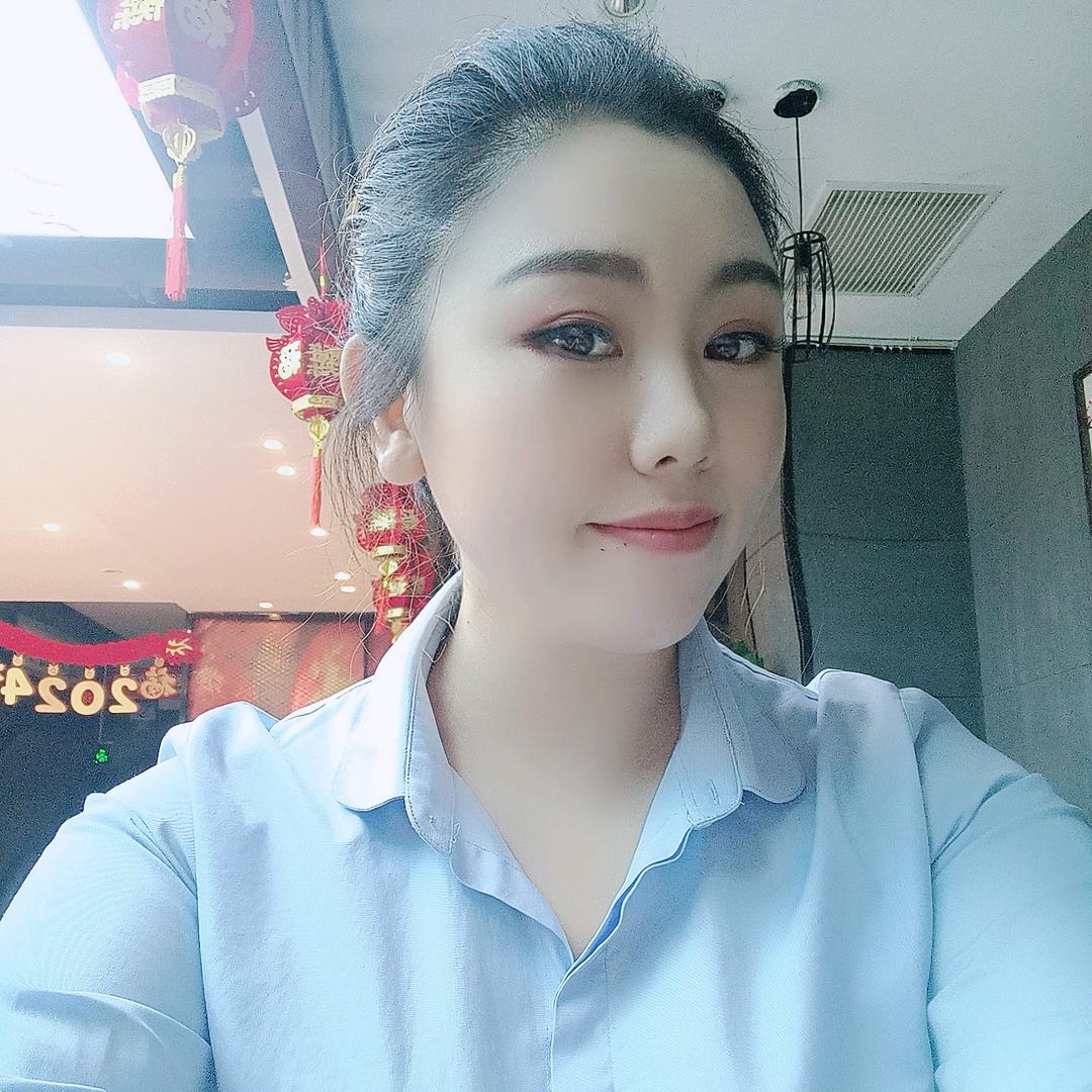 东北馋小丫👧头像