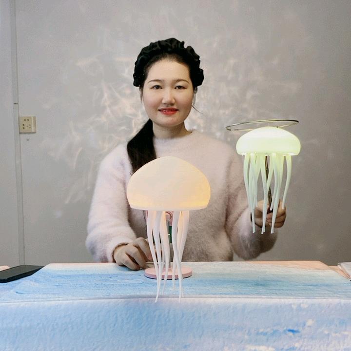 爆辣小水母