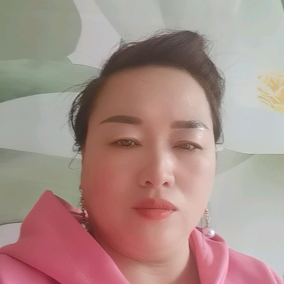 喜欢唱歌的小娘们