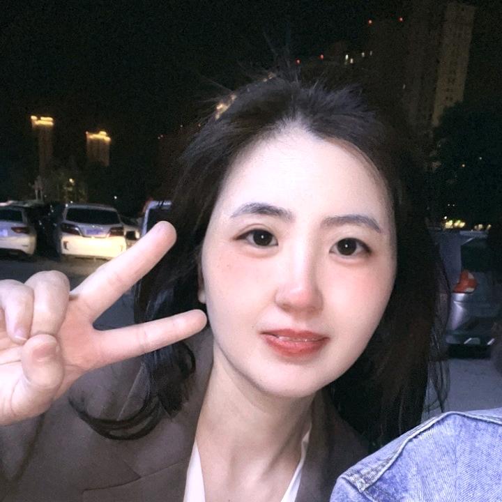 早教老师丹丹