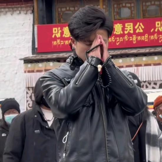 失去并不可怕，可怕的是停止前行，我会带着