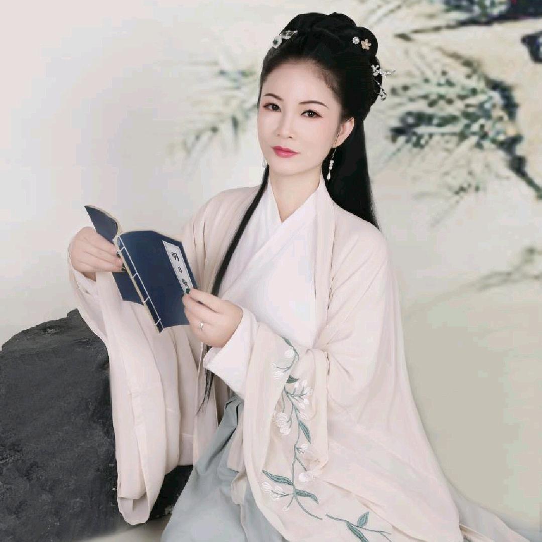 宝龙广场婉约民宿