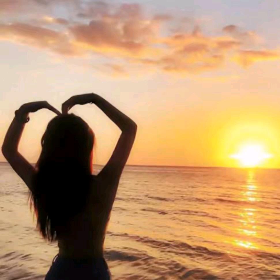 ℘梦醒不如初༊ ໊：