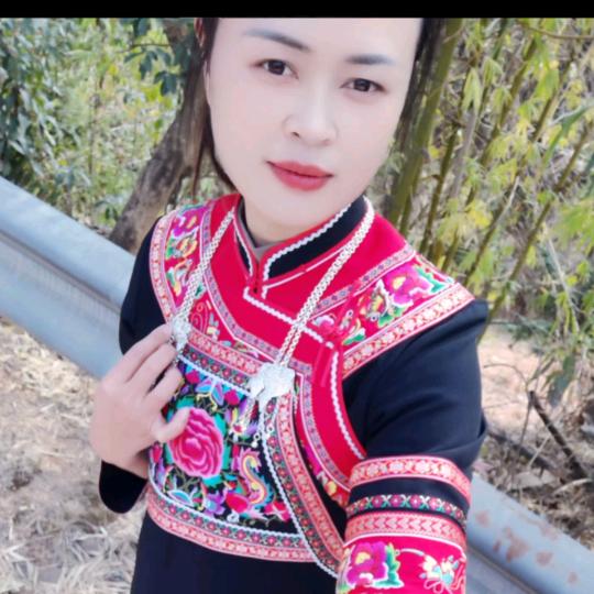 锦钰民族服装🧚‍♀️✌