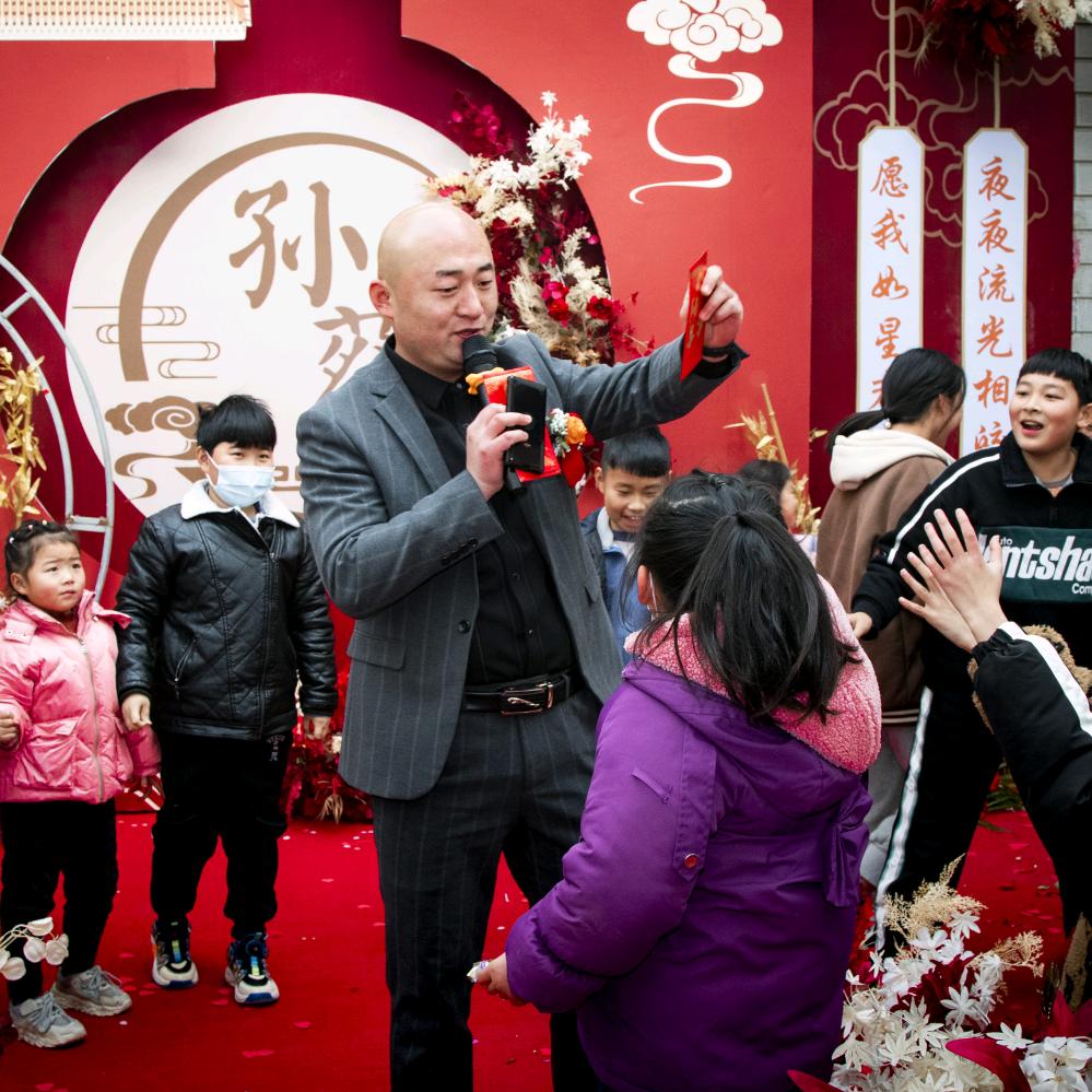 塑料牌婚礼司仪😍超男😍