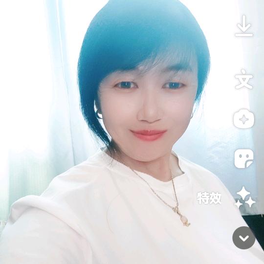 华丽农民大姐