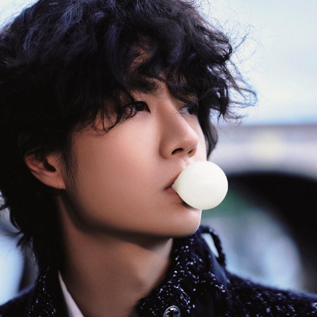 🤩蓝亦尘-💞💋Ꮤ.🦁❤️