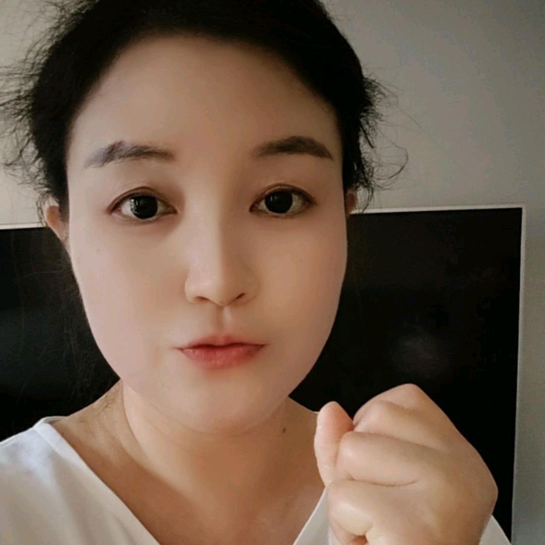 巫山官渡镇朝发制衣厂赵本秀