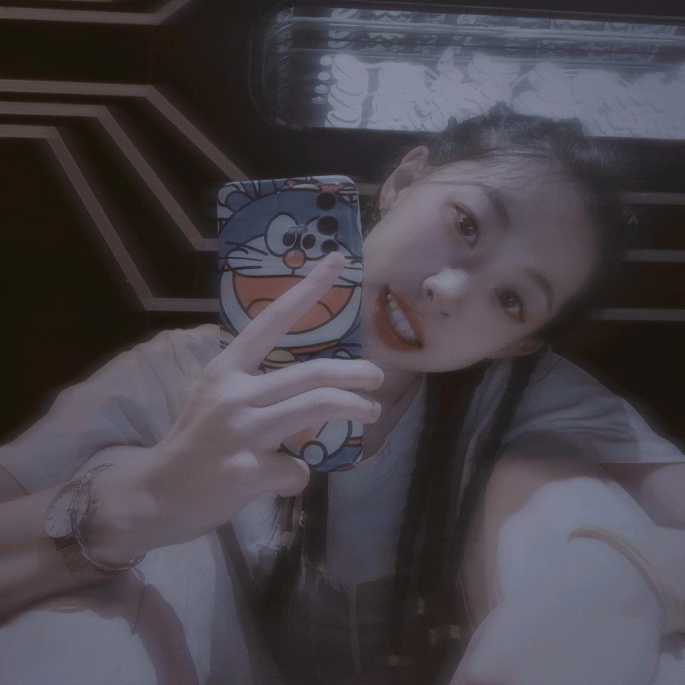 张 鱼 小丸子